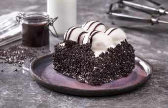 Beyaz Çikolatalı Profiterol Mono Pasta